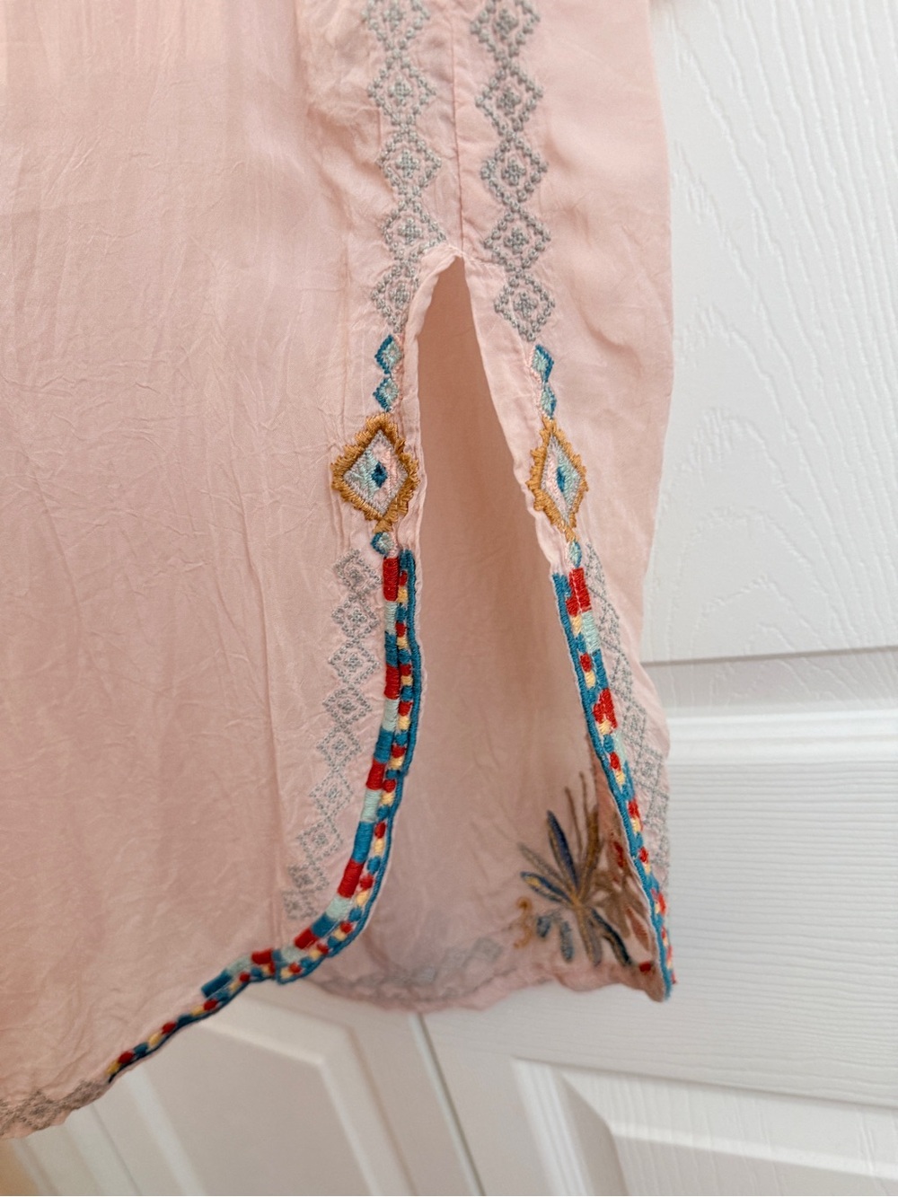 Johnny Was Silk Dusty Pink Embroidered Tunic M - Picture 10 of 13
